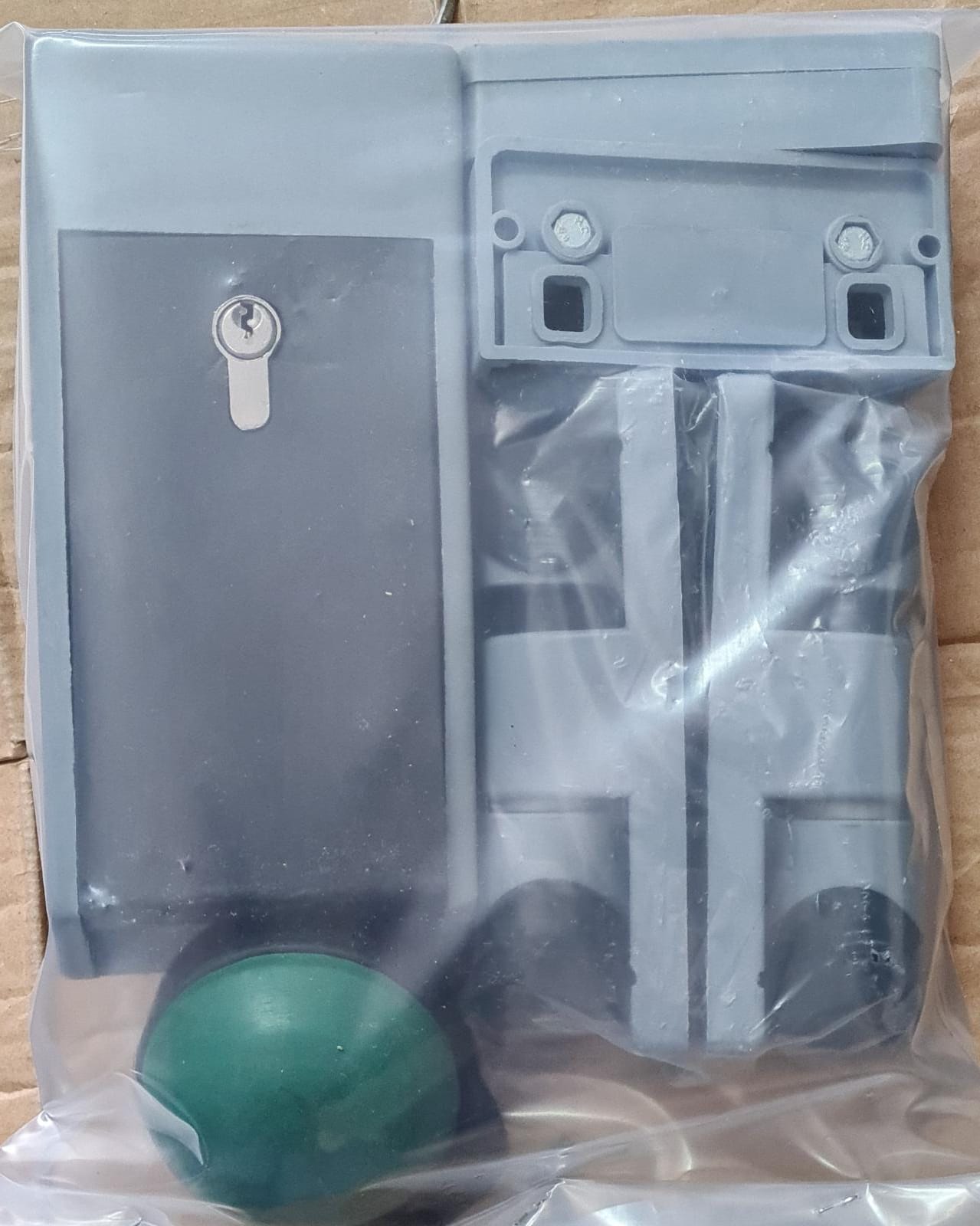 KİLİT 1150  BUZHANE KİLİT+2 MENTEŞE